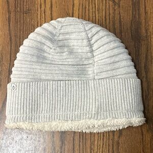 Lululemon Sweet and Sherpa Beanie